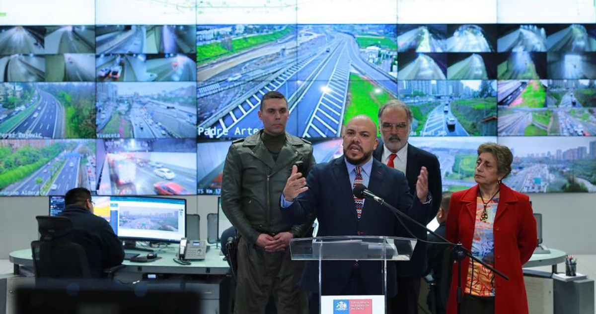 Robos violentos en autopistas de la RM han disminuido un 23,3%, según autoridades
