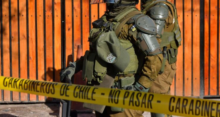 Vecinos de Valdivia donde murió un niño y otros dos quedaron heridos a bala acusan abandono del Estado