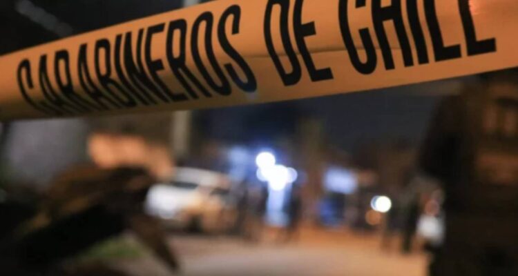 Dos jóvenes resultan baleados tras intento de robo en plena vía pública de Viña del Mar