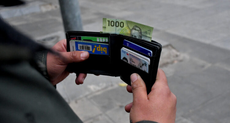 ¿Qué tan endeudado estás?: Ingresa tu sueldo y unos datos y herramienta indicará cuál es tu realidad