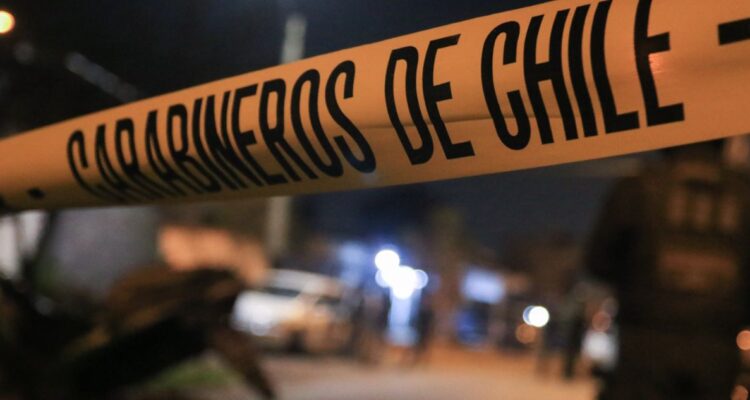 Excarabinero se fuga tras evadir control en Rancagua donde carabinera sufrió intento de atropello