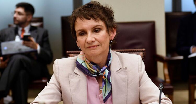 Gobierno reduce urgencia a veto de Ley de Usurpaciones, pero advierte que proyecto “está priorizado”