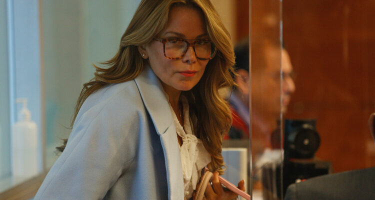 Funcionarios de Maipú declaran que los obligaban a ajustar presupuestos en alcaldía de Cathy Barriga