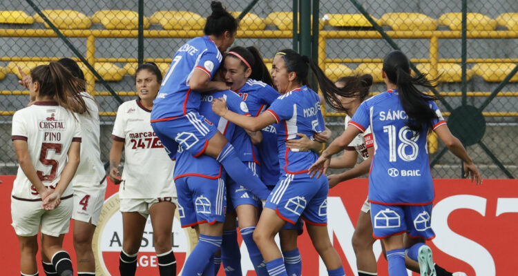 La U derrotó a Universitario en la Copa Libertadores femenina.