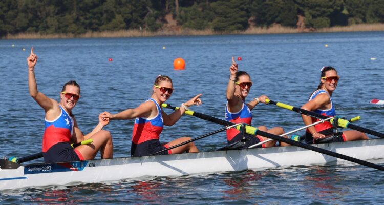 Cuatro femenino en Santiago 2023