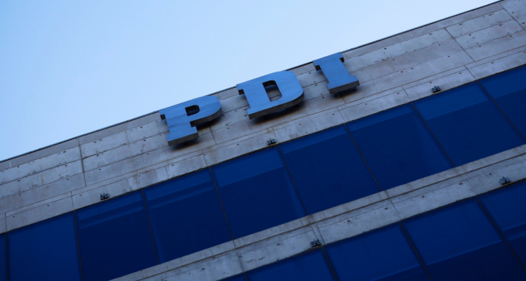 detienen a dos funcionarios brigada antinarcóticos