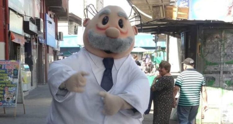El Doctor Simi se transformó en un personaje popular