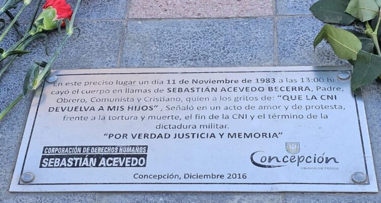 Documental recuerda caso de hombre que se inmoló frente a Catedral de Concepción en dictadura militar