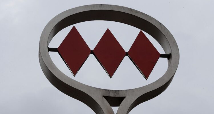 La última encuesta Cadem reveló que Metro es la empresa más valorada por los chilenos, mientras que las autopistas cuentan con la peor percepción