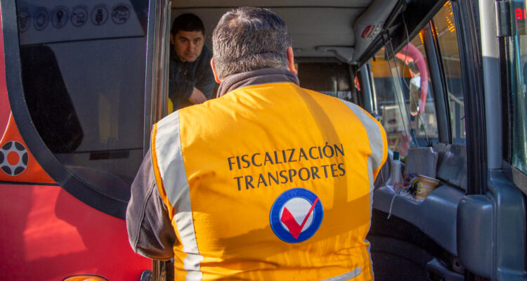 Por fin de semana largo: Potenciarán fiscalización a transporte de pasajeros en La Araucanía