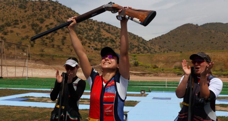 Francisca Crovetto, primera medalla de oro de Chile en los Juegos Panamericanos de Santiago 2023