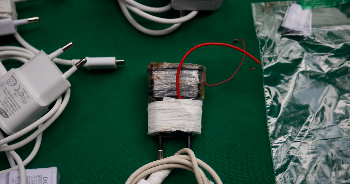 Agencia Uno | Archivo: Armas, drogas y telefonos celulares, incautados luego del allanamiento de Gendarmeria.