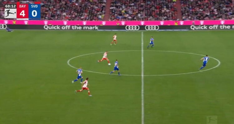 Harry Kane fue figura con golazo de mitad de cancha.