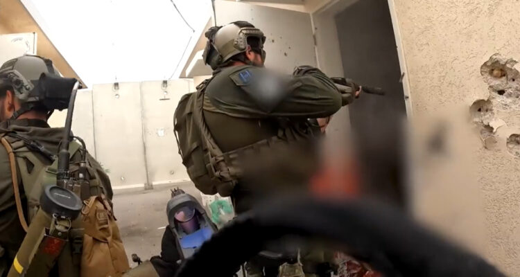 Así se ve la guerra: operativo de elite israelí fulmina a 60 miembros de Hamás y rescata a 250 rehenes