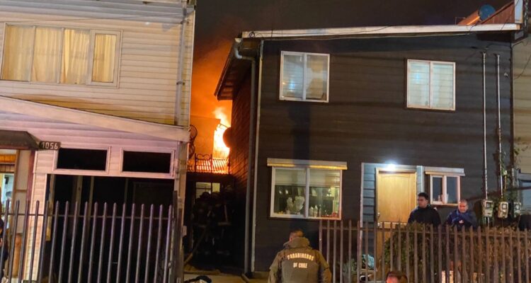 Incendio de vivienda en Puerto Montt