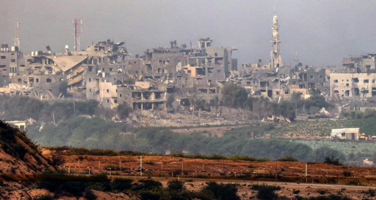 Israel ataca “150 objetivos subterráneos” de Hamás
