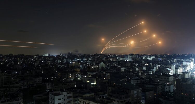 Israel confirma a familias la identidad de 97 secuestrados por Hamás en Gaza