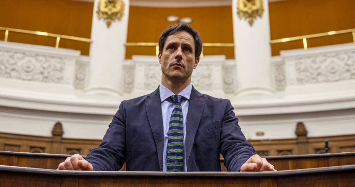 Admiración por Chadwick, un “gallo transparente” o un “extremista”: las muchas caras de Luis Silva