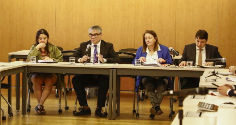 Marcel retoma reuniones con partidos por pacto fiscal