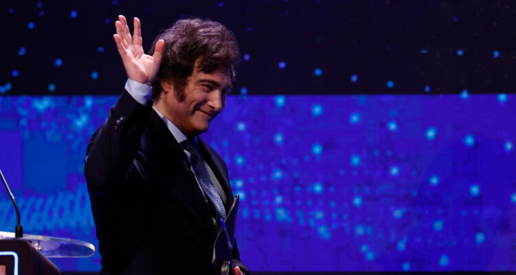 Milei niega a 30.000 desaparecidos durante la dictadura argentina