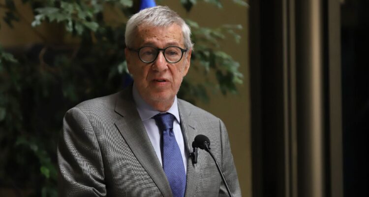 Van Klaveren destaca viaje de Boric a EE.UU y no descarta una conversación sobre la guerra en Gaza