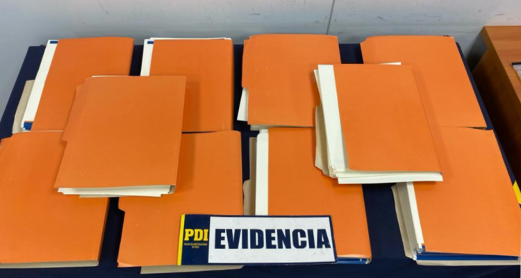 Narcoencomiendas: caen dealers santiaguinos que intentaron ingresar $1.800 millones de cocaína a EEUU