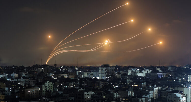 Netanyahu asevera a Putin que la guerra en Gaza no se detendrá “hasta que Hamás sea destruido”