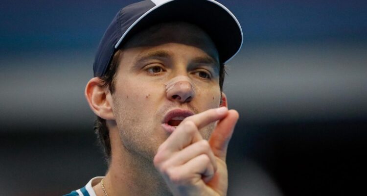 Nicolás Jarry no pudo con el alemán Alexander Zverev en Beijing