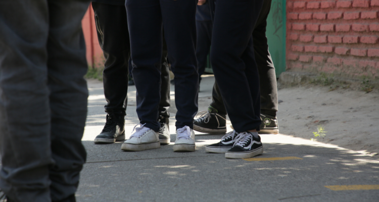 Denuncian a estudiantes de básica por presuntos actos de connotación sexual contra alumno con TEA