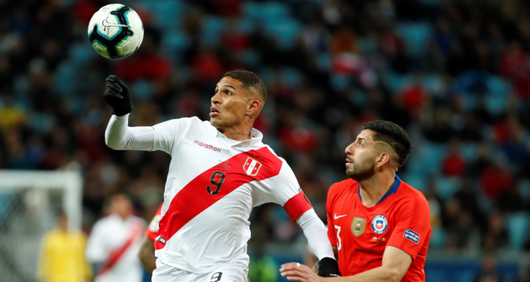 Paolo Guerrero calienta la previa del duelo ante Chile por las Clasificatorias.