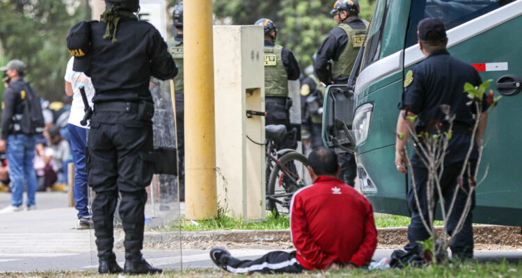 Perú expulsará a extranjeros tras cumplir condenas por delitos graves