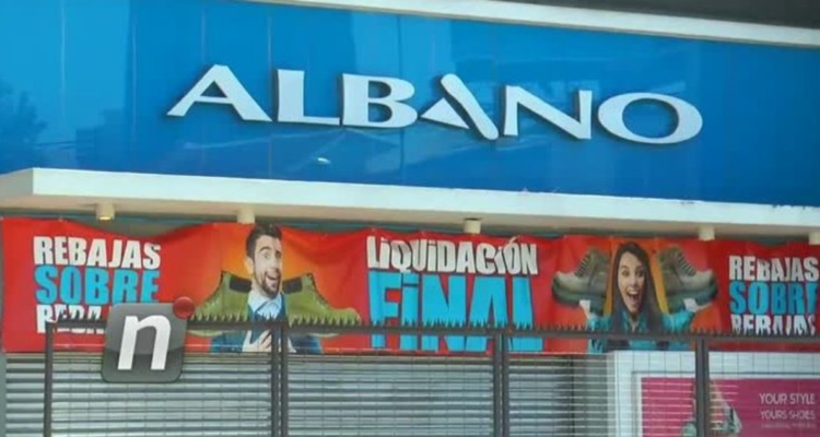 Pese a que arriesgan cárcel dueños de Albano viajan por el mundo