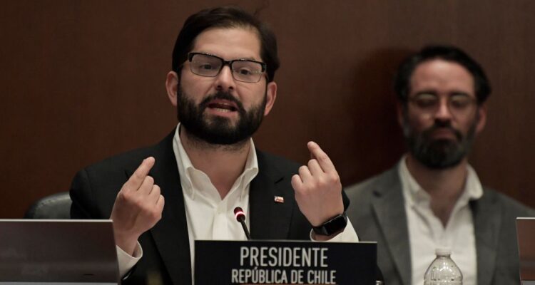 Presidente Boric dictará clase magistral y se reunirá con Xi Jinping durante su primer viaje a China