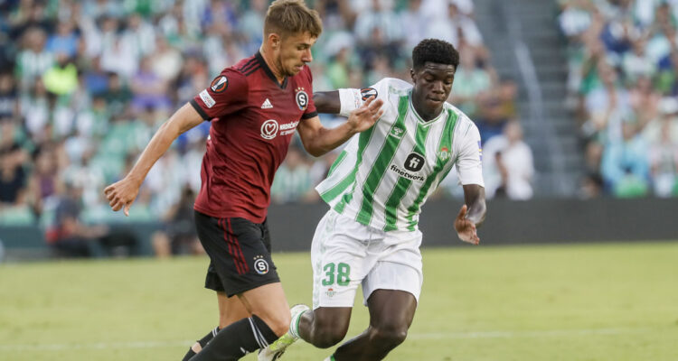 Real Betis vs Sparta Praga.