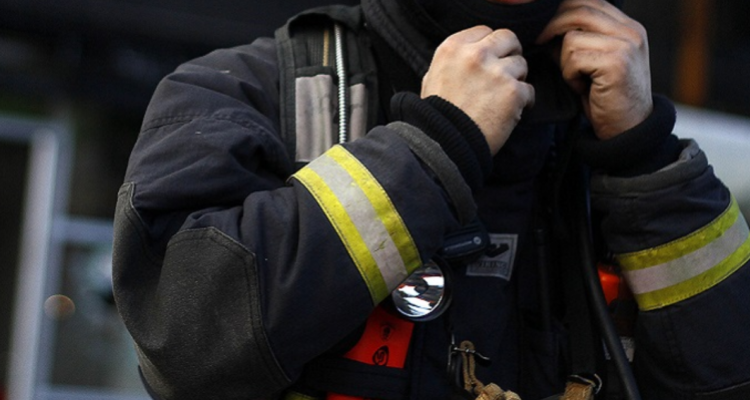 Desconocidos dañan y roban pertenencias desde cuartel de Bomberos en localidad de San Ramón