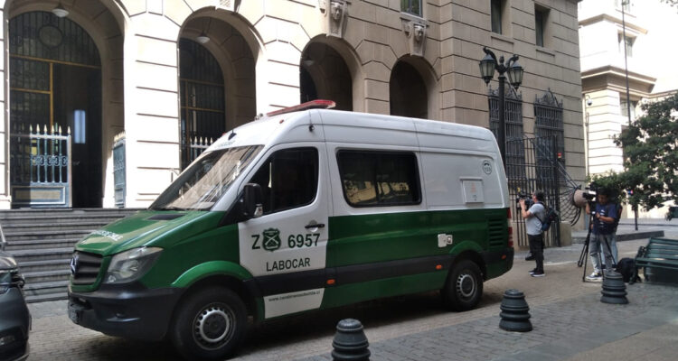 Carabineros indaga robo de computadores desde el Ministerio de Hacienda