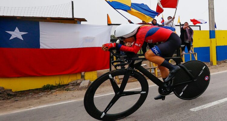Sicario mató hace unos días a su hermano y hoy ganó medalla para Chile: el dolor de Aranza Villalón