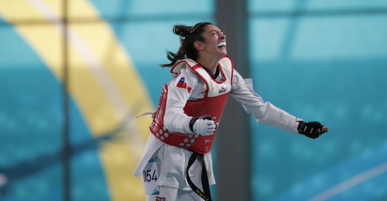 El taekwondo le da una medalla a Chile: Claudia Gallardo gana el bronce en la categoría -67 kg.