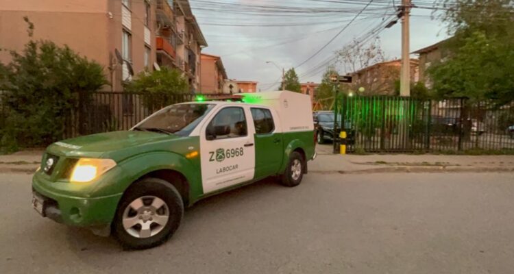 Mujer denuncia secuestro en Cerro Navia: está hospitalizada tras huir lanzándose por una ventana