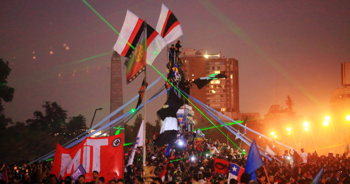 Oficialismo critica sesión especial en la Cámara para condenar el estallido del 18-O