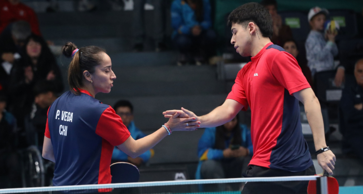 La dupla de tenis de mesa chilena va rumbo a las semifinales en Panamericanos.