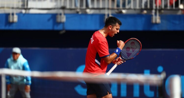 Tomás Barrios activa el modo ‘Lima 2019’, avanzó a semis y asegura lucha por medalla en Santiago 2023