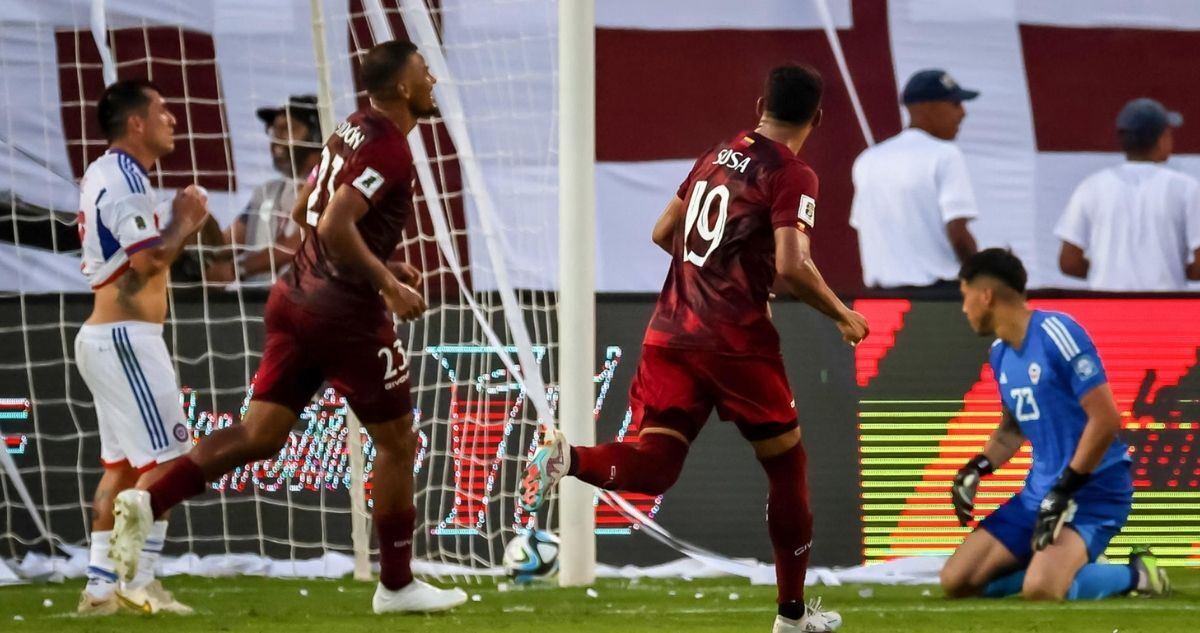 Venezuela humilla a Chile en Eliminatorias.