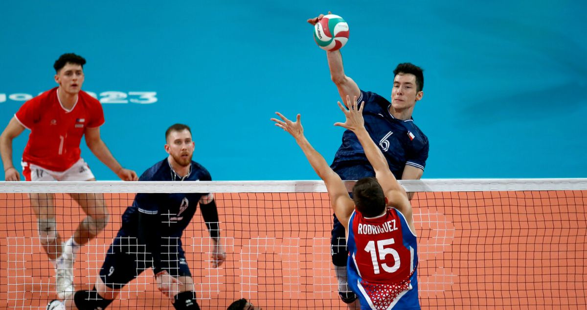 Chile se hizo fuerte para vencer a Puerto Rico en el vóleibol masculino y asegura cuartos de final