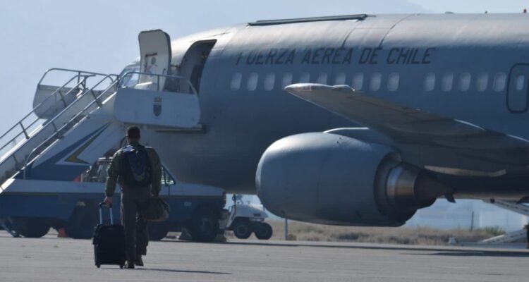 Fuerza Aérea dispone nuevo vuelo humanitario para trasladar a chilenos que continúan en Israel