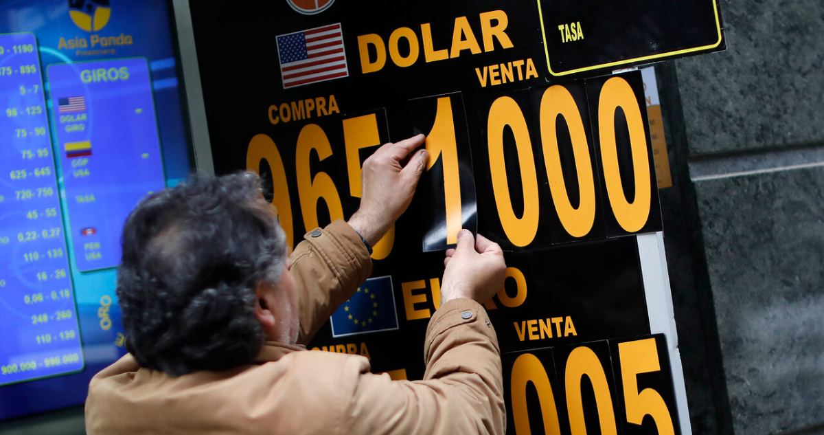 ¿Vuelve el dólar a luca Economistas proyectan nuevas alzas por guerra