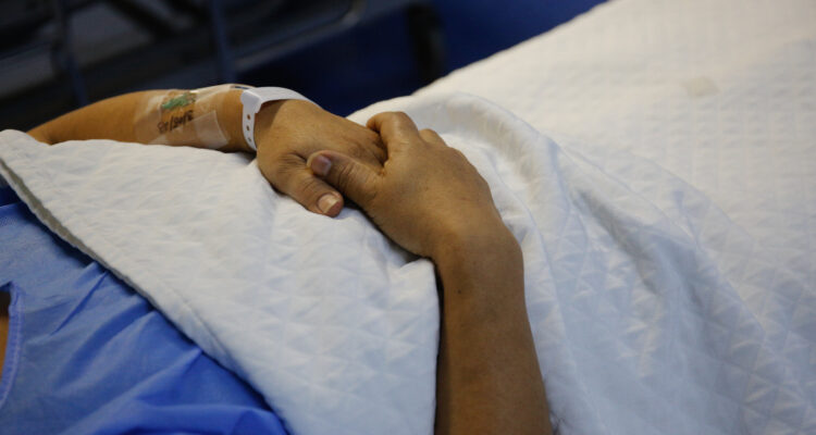 médicos especialistas