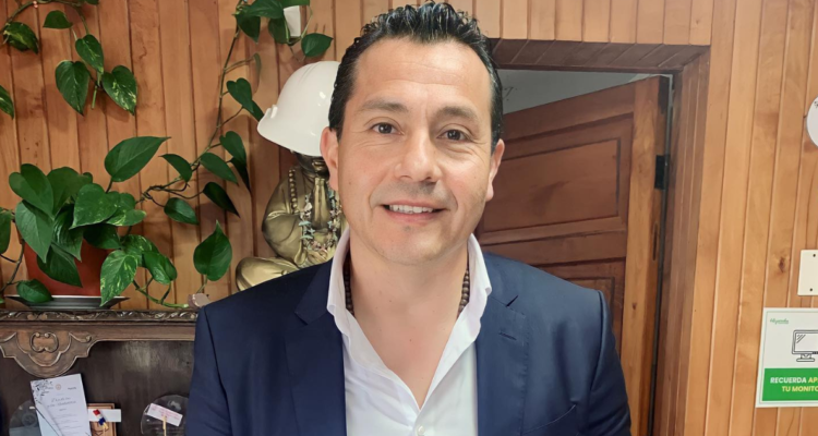 Alcalde de Algarrobo José Luis Yáñez