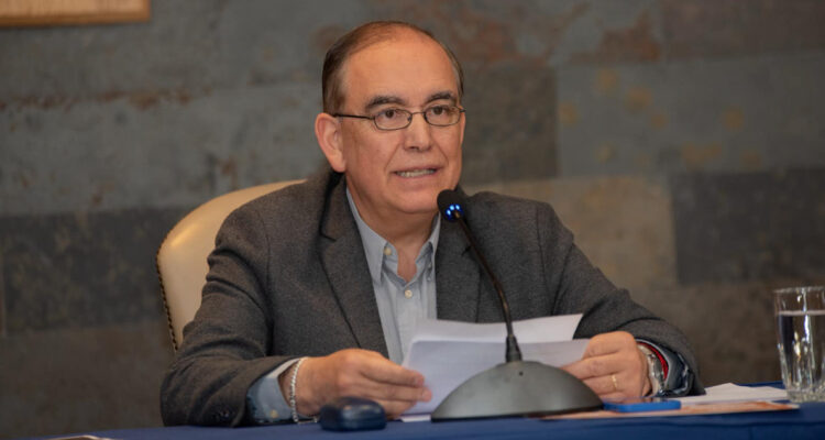 Alcalde de Osorno está de gira en Colombia con equipo municipal: generó reacciones contrapuestas