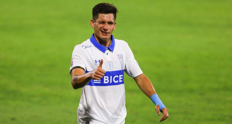 Alfonso Parot renovó su contrato con la UC